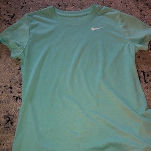 sea foam green Nike dry fit T-shirt